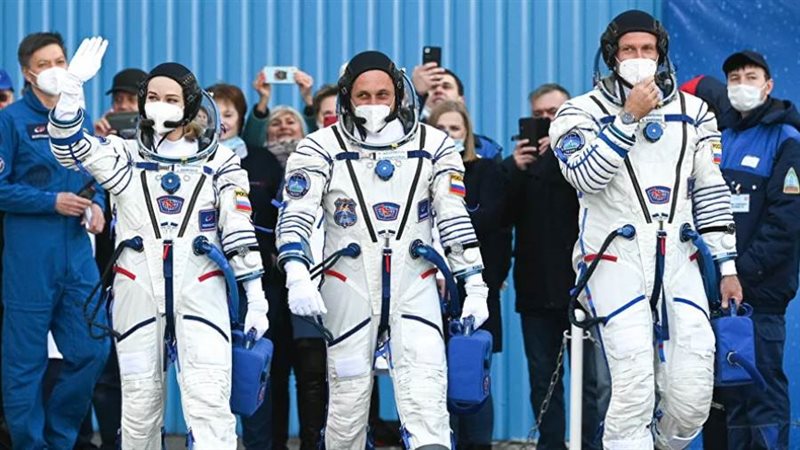 طاقم سينمائي روسي