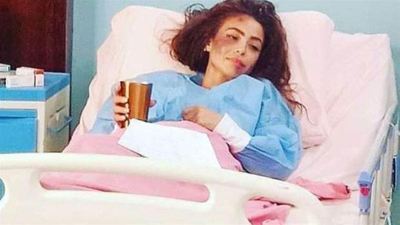 دوللي شاهين تعرضت