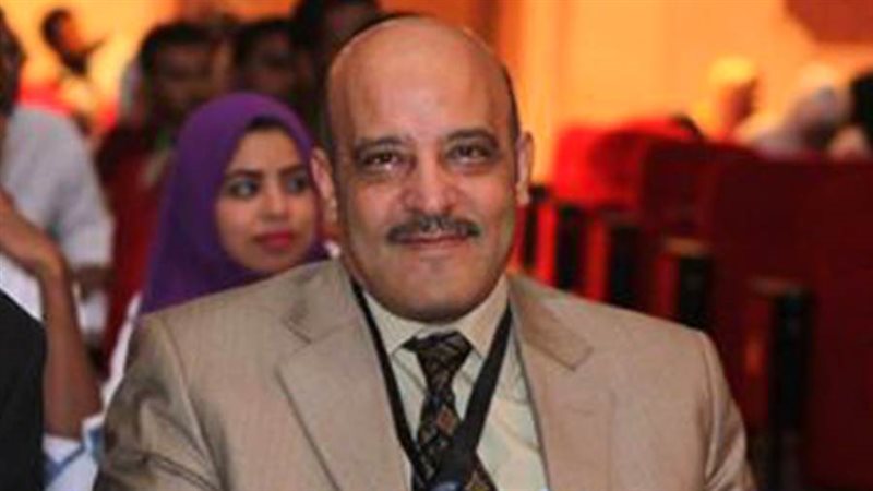 الدكتور أيمن محمود