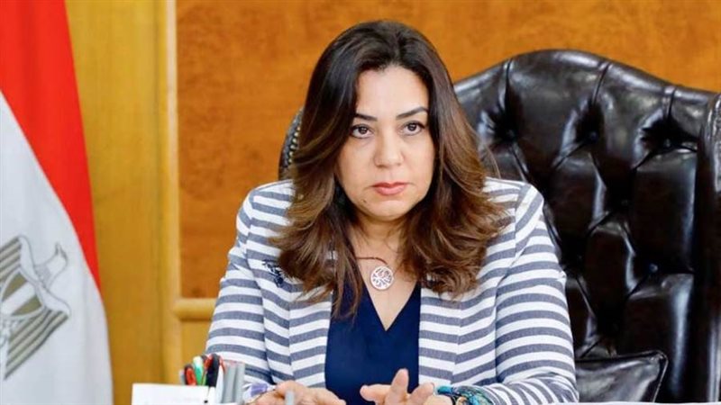 الدكتورة منال عوض