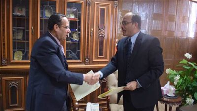 محافظة شمال سيناء تتحمل نفقات إقامة طلاب الشيخ زويد ورفح بالمدن الجامعية بالعريش