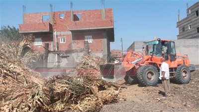 حملة مكبرة لإزالة الإشغالات وبدء أعمال التطوير بقرى كفر الشيخ