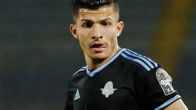 إسلام عيسى نجم بيراميدز يغادر المستشفى وطبيب الفريق يكشف تطورات حالته