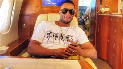 محمد رمضان بين معاناة الماضي وترف الحاضر.. ماذا يختار؟