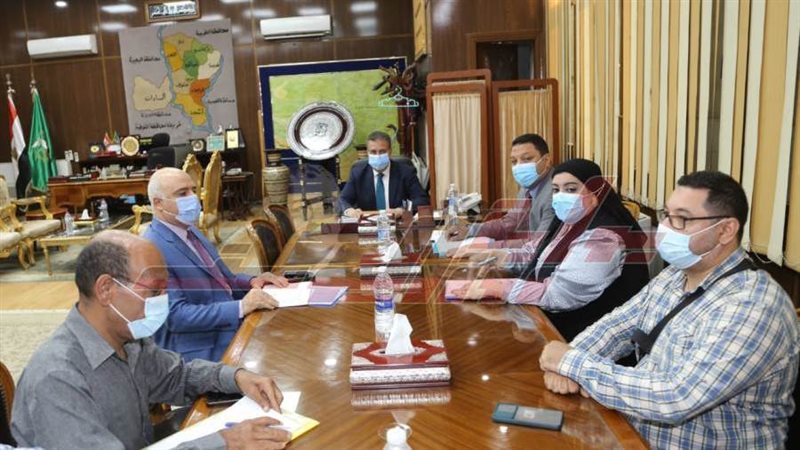 اجتماع اللجنة العليا