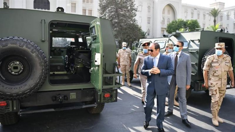 الرئيس السيسي يتفقد