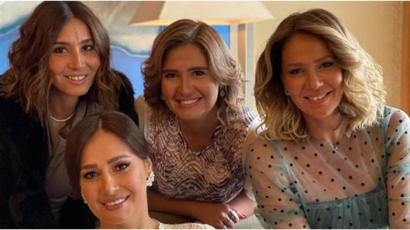 الفنانة هنا شيحة