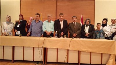 التنشئة الأسرية وتربية النشء بمجمع إعلام العريش وتكريم للطالب الأمين