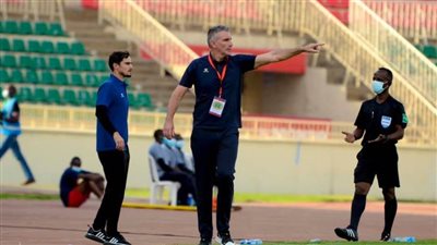 مؤتمر صحفي للمدير الفني للزمالك مساء اليوم