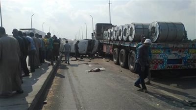 إصابة 7 في تصادم ميكروباص وسيارة نقل ثقيل بالدقهلية