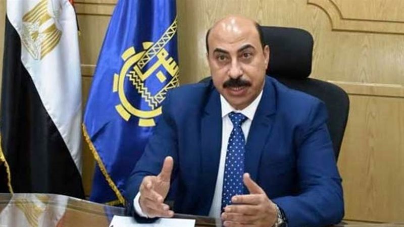 أشرف عطية محافظ أسوان