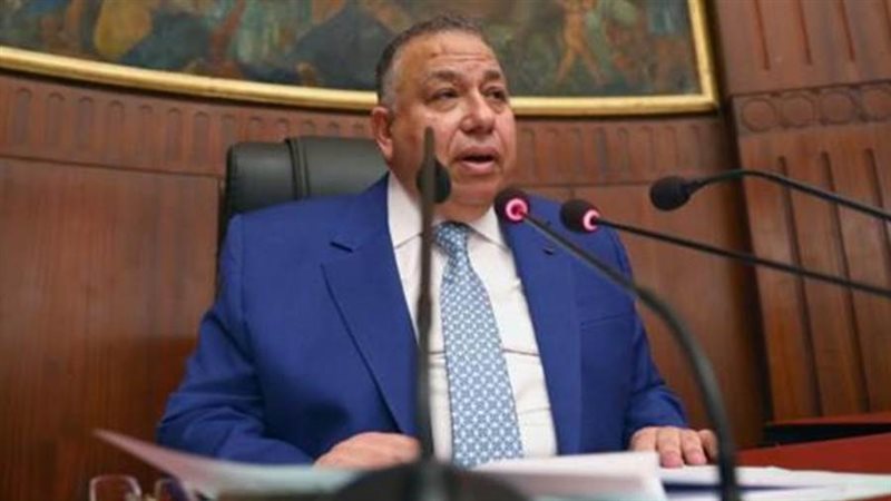 السيد محمود الشريف