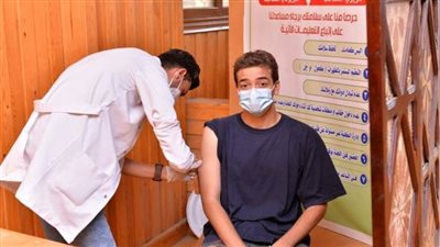 الحكومة تنفى تحصيل غرامات مالية من طلاب الجامعات غير الحاصلين على لقاح كورونا
