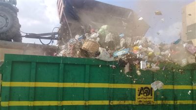 رفع 3000 طن تراكمات قمامة ومخلفات في حملة مكبرة بالبحيرة