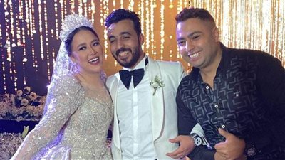 أسامة حنيدق يحيي حفل زفاف البلوجر بطوط