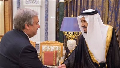 العاهل السعودي يبحث مع أمين عام الأمم المتحدة تحديات التغيُّر المناخى