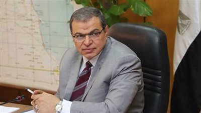 القوى العاملة: تعيين 811 شابًا  بمنشآت القطاع الخاص في أسيوط