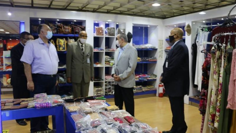 الوزير خلال تفقده