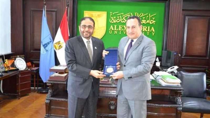 خلال الاستقبال