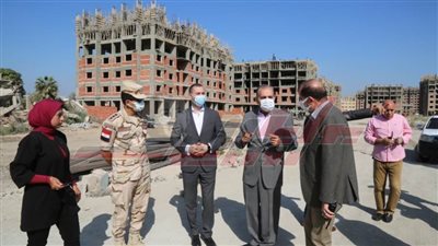 محافظ كفر الشيخ ونائبه يتفقدان موقع إنشاء 33 عمارة سكنية ضمن الإسكان الاجتماعي