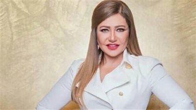 نجوم الفن يحتفلون بهاتريك صلاح.. ماذا قالت ليلى علوي وأحمد عيد وآيتن عامر؟