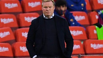 بعد تعرضه للانتقاد.. كارليس بويول يدافع عن رونالد كومان