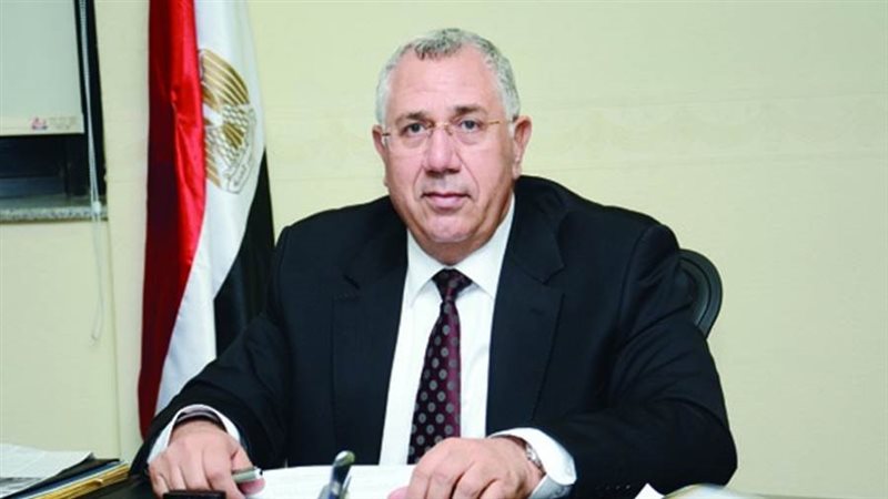 السيد القصير وزير