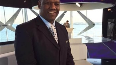 الأهلي يعين أشرف عواض مدربا عاما لفريق اليد