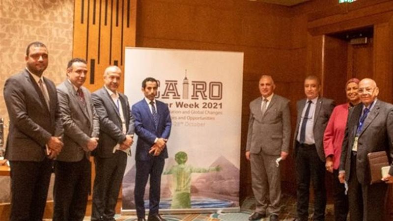 وزير الري يلتقي وفدا