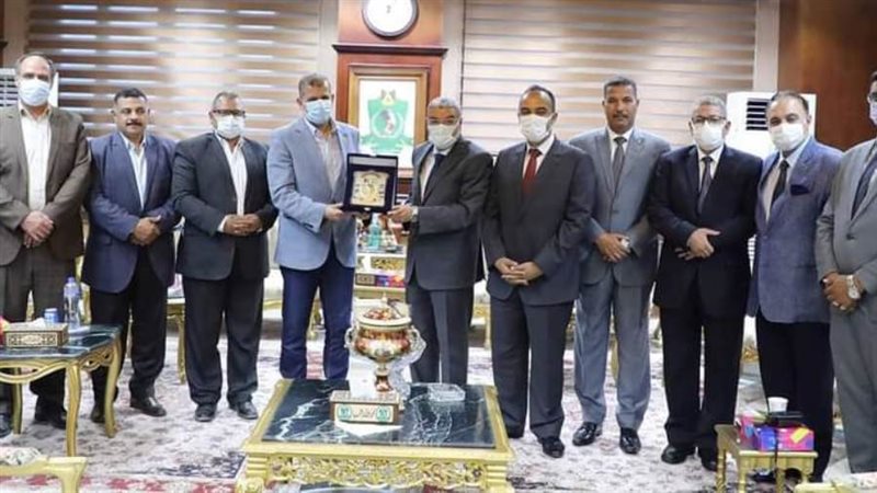 محافظ المنيا يكرم