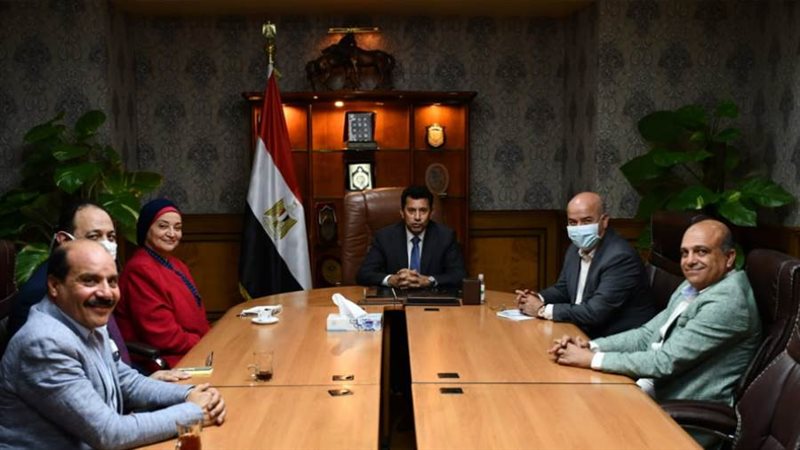 الدكتور أشرف صبحي