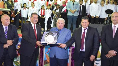 مدير مديرية التعليم بالإسكندرية: إحياء ذكرى انتصارات أكتوبر واجب قومي