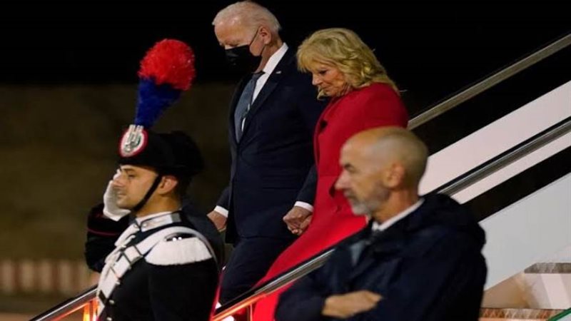 الرئيس الأمريكي يصل