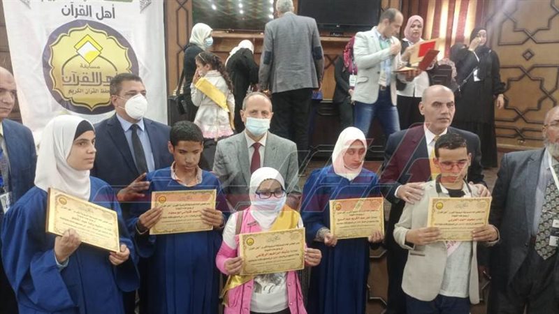 تكريم حفظة القرآن