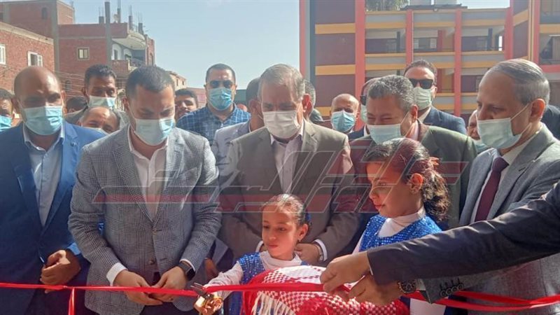 افتتاح المدارس