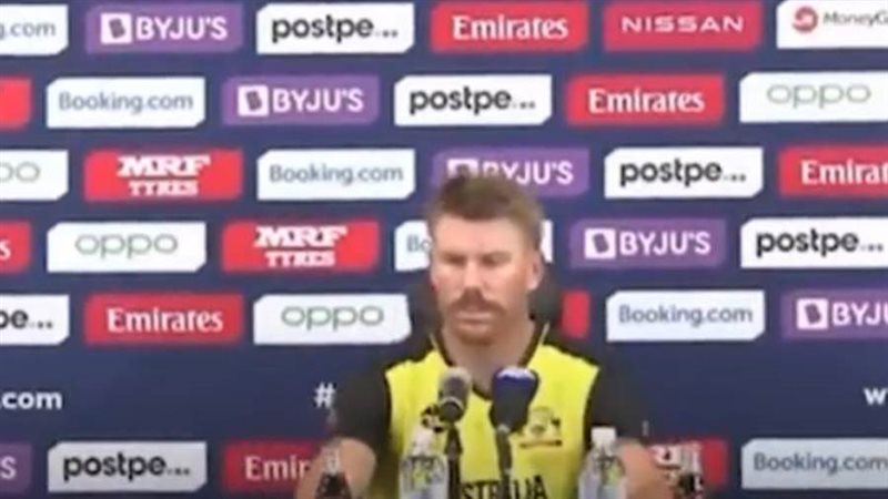 ديفيد وارنر