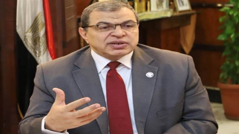 وزير القوي العاملة