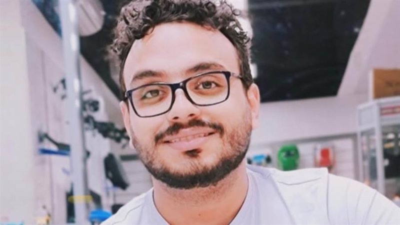 الفنان يوسف العصران