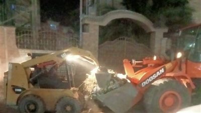 حل مشكلات القمامة واستعدال عمودي كهرباء حرصا على المواطنين ببني سويف 