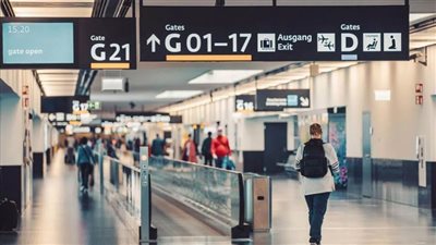 انتعاش حركة السفر في مطار فيينا إلى مستويات ما قبل أزمة كورونا بسبب عيد الهالوين