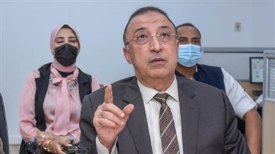 محافظ الإسكندرية يطلق المرحلة الأولى لمنظومة التذكرة الإلكترونية لنقل الركاب