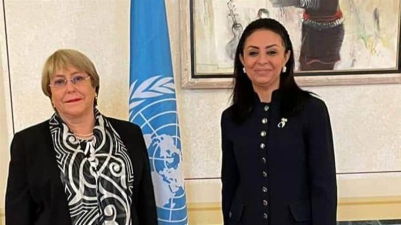 مايا مرسي والسيدة