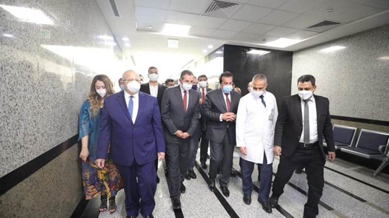 عبدالغفار ومرافقوه