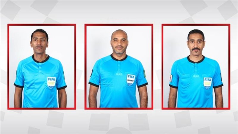 طاقم تحكيم بحريني