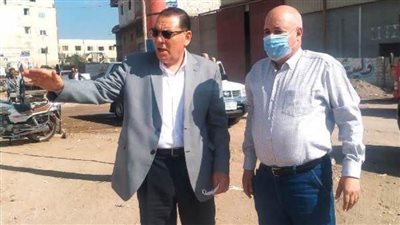 محافظ الشرقية يشدد على تكثيف أعمال النظافة ورفع الإشغالات وصيانة أعمدة الإنارة بالحسينية 