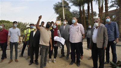 محافظ أسيوط يتفقد أعمال إنشاء مجمع الخدمات الحكومية ومجمع الخدمات الزراعية بقرية العونة