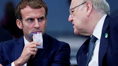 الرئيس الفرنسي يؤكد تمسك بلاده باستقرار لبنان السياسي والاقتصادي