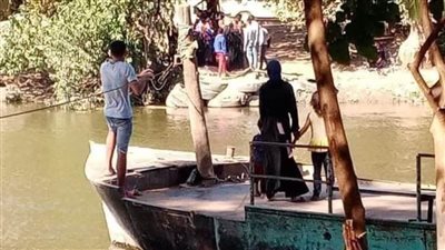 المركب العابر تنقل طفلًا للآخرة بفرع النيل ببنها