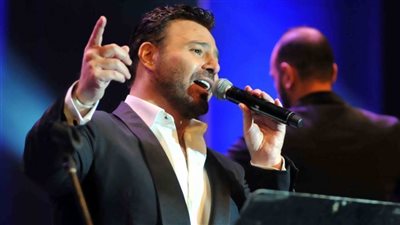 عاصي الحلاني يشعل أولى ليالي مهرجان الموسيقى العربية بالإسكندرية