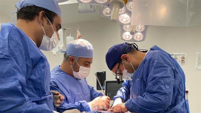 خلال الجراحة